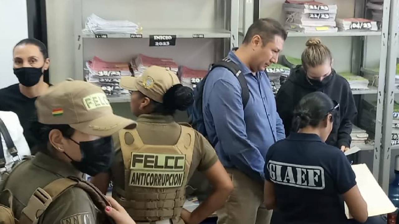 Libertad irrestricta para Daniela Jordan Sánchez y medidas especiales para Raquelita Roca Serrate en caso "Chicho Bala'"