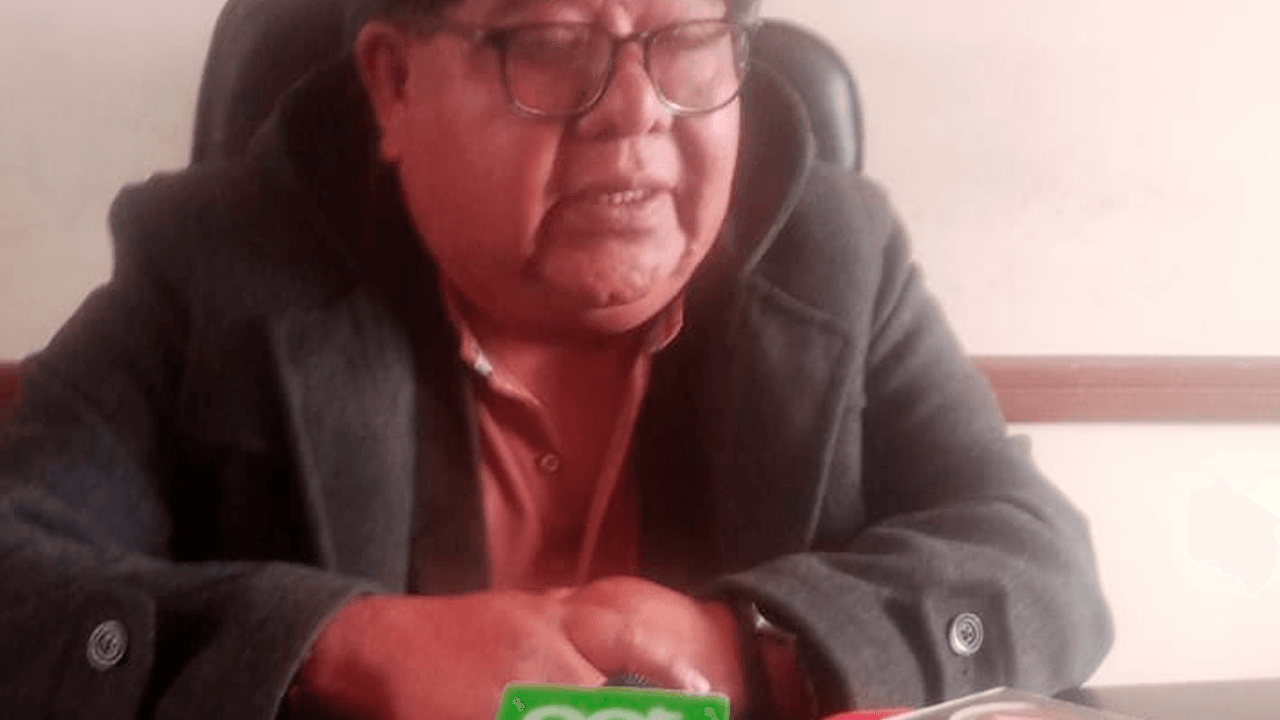  Choferes de La Paz en emergencia por falta de diésel y ausencia del Ministro de Hidrocarburos