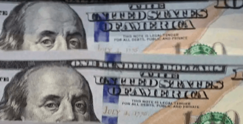 El dólar referencial del bcb baja este viernes a bs 9,44 tras el pico del jueves