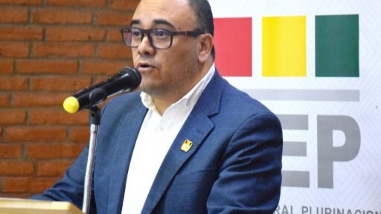 Gustavo Ávila exige pruebas a María René Soruco tras acusaciones de parcialidad del TSE en Tarija