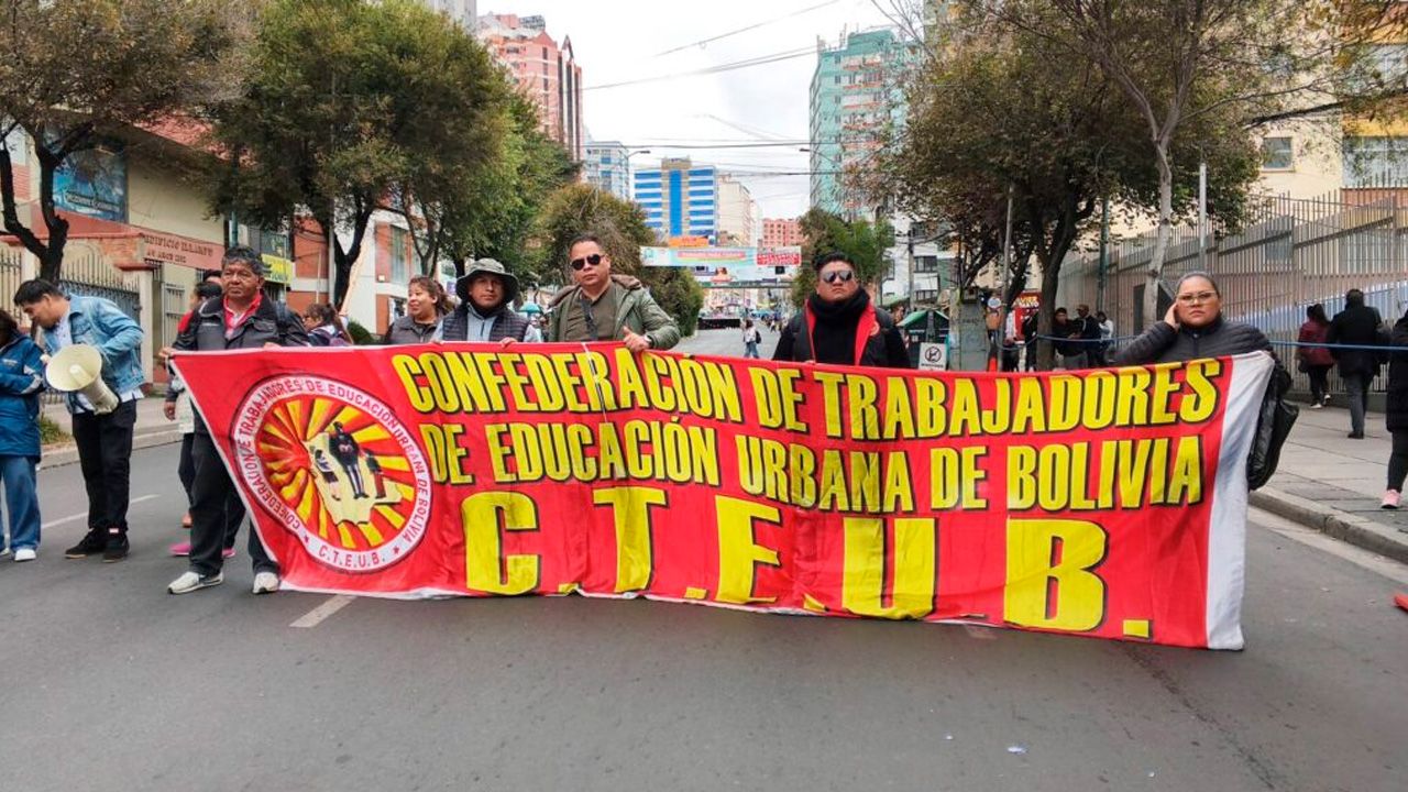 Magisterio urbano radicaliza medidas: Anuncian marcha desde Calamarca y cabildo con la COB