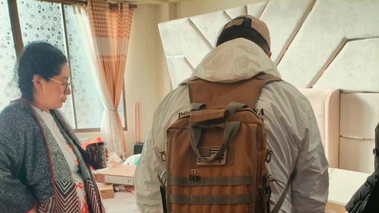 Peritos analizan cámaras de seguridad tras robo en vivienda vinculada a Eva Copa