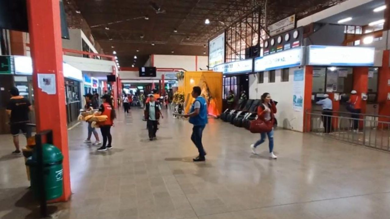  Medida de bloqueo en Buena Vista afecta el flujo de pasajeros en terminal bimodal 