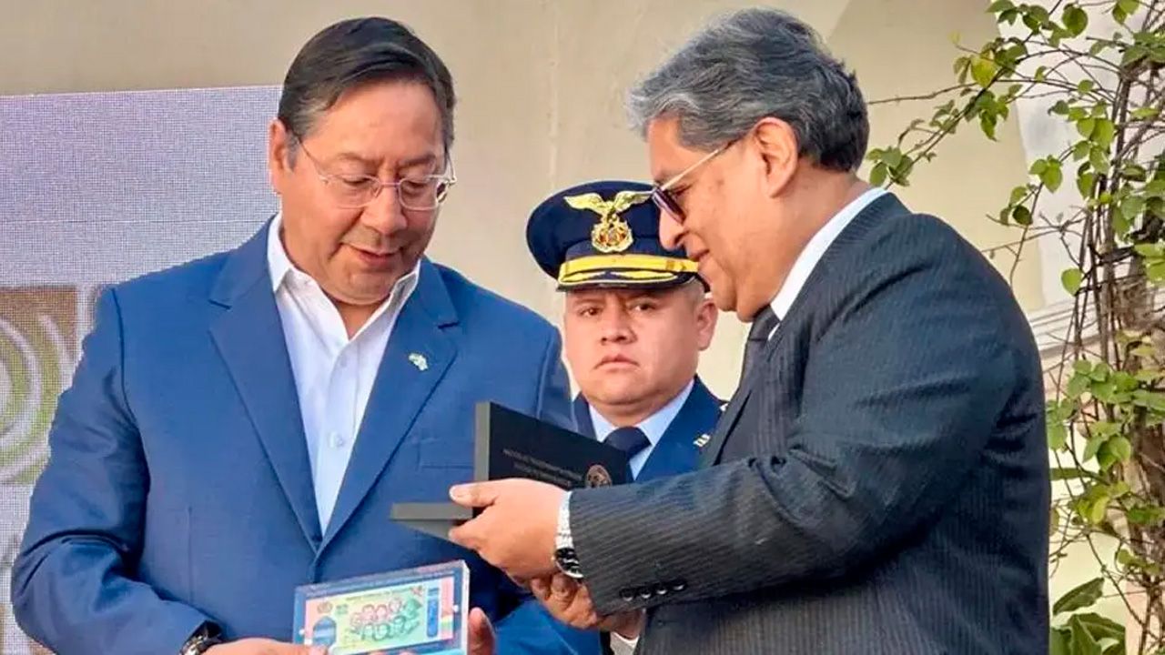 Dictan detención domiciliaria para Edwin Rojas, expresidente del BCB, por daño millonario