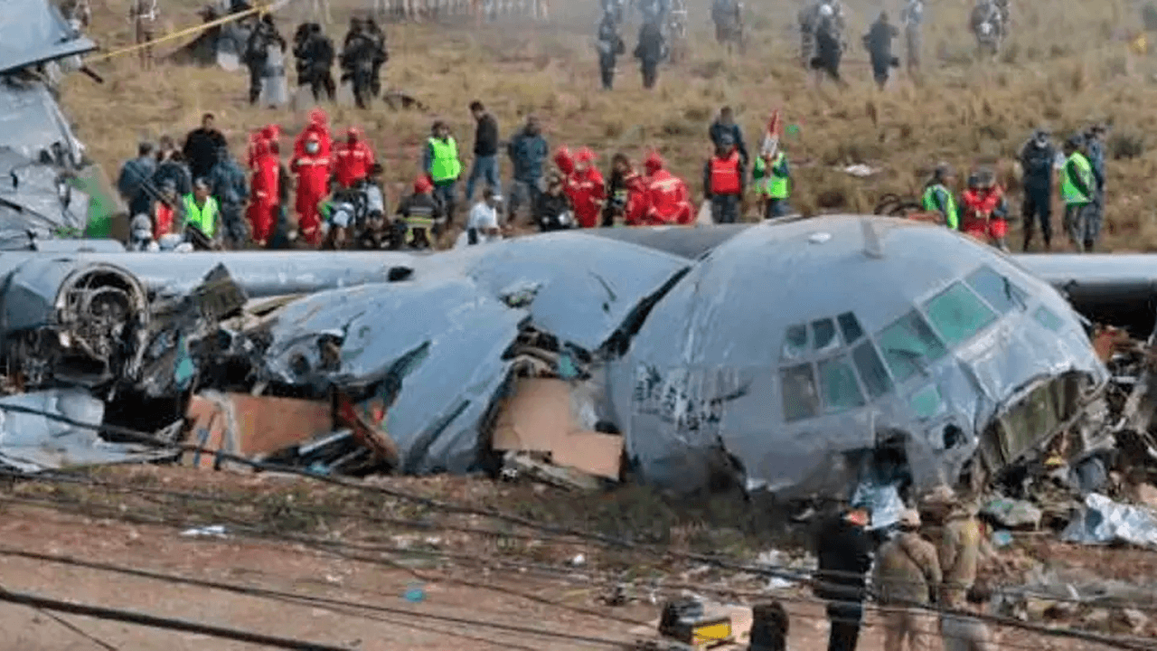 Dictan cárcel para el piloto del avión Hércules tras accidente fatal que dejó 21 muertos en El Alto 