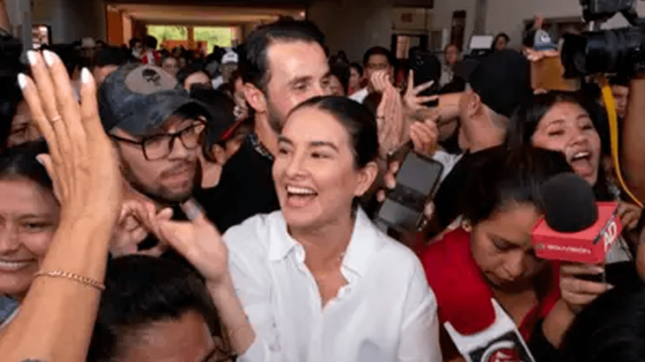 Paola Aguirre asume su despacho e inicia funciones en la Gobernación de Santa Cruz