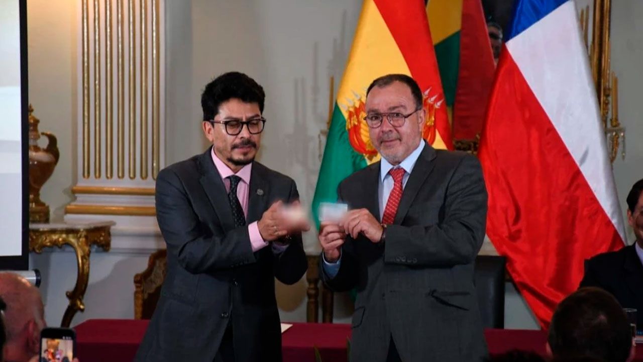 Bolivia y Chile habilitan homologación de licencias de conducir sin exámenes
