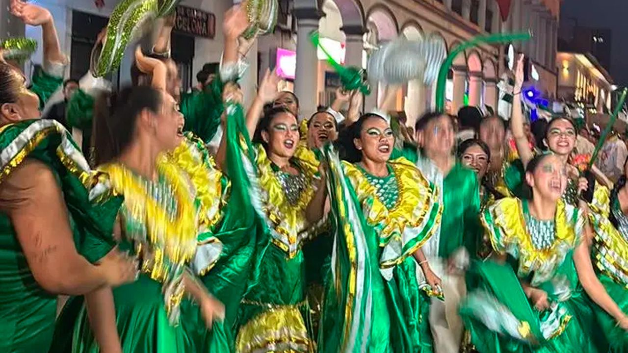 Santa Cruz celebra con júbilo la posesión de sus nuevas autoridades