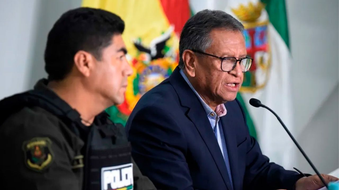 Ministro Oviedo admite posibles “fallas administrativas” en el caso Marset tras escándalo por cajas fuertes
