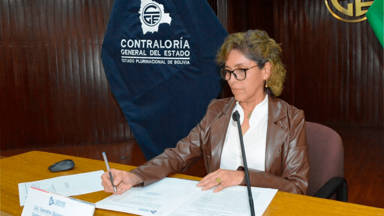 Contraloría advierte: Exautoridades no pueden salir del país por 6 meses y mantienen responsabilidad legal