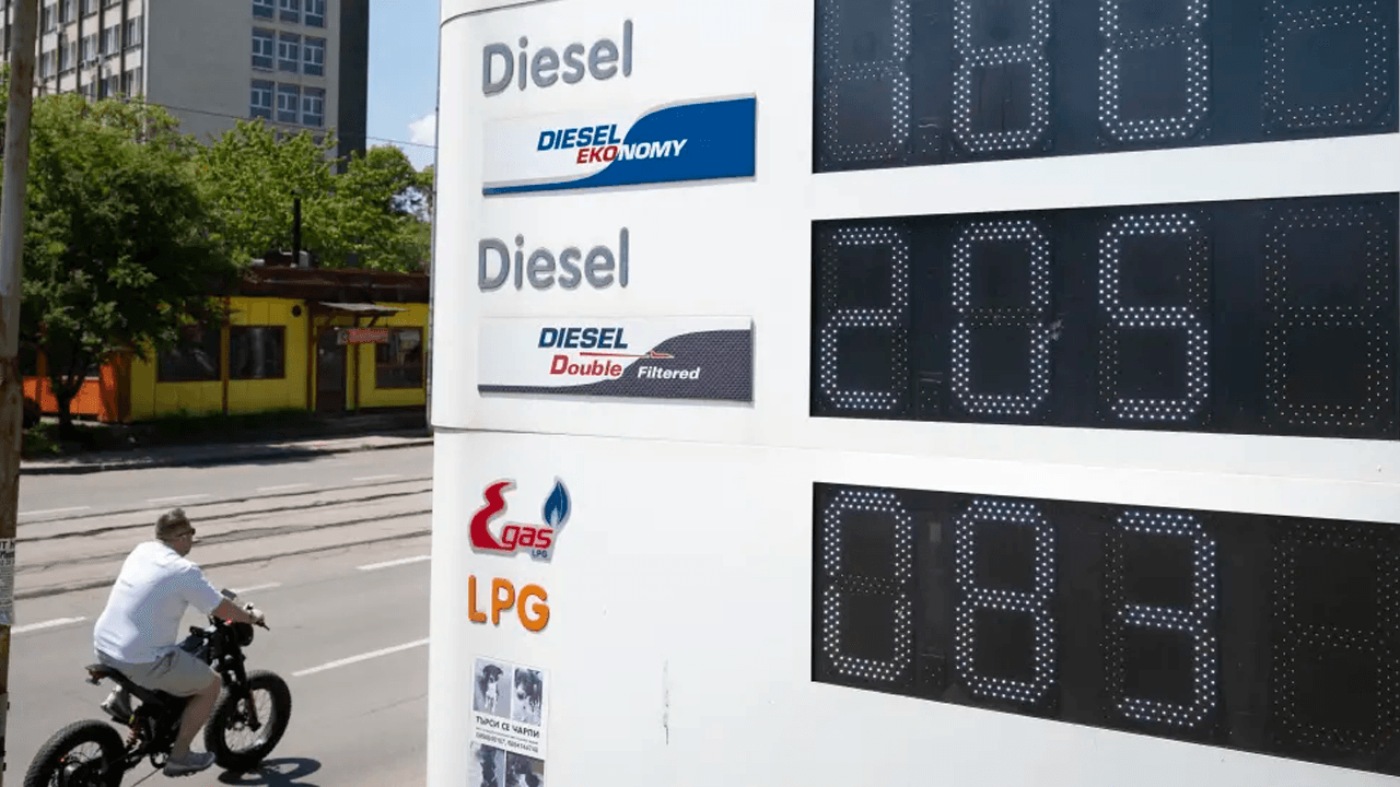 Precios del petróleo caen ante posible acuerdo de paz entre Irán y EE. UU.