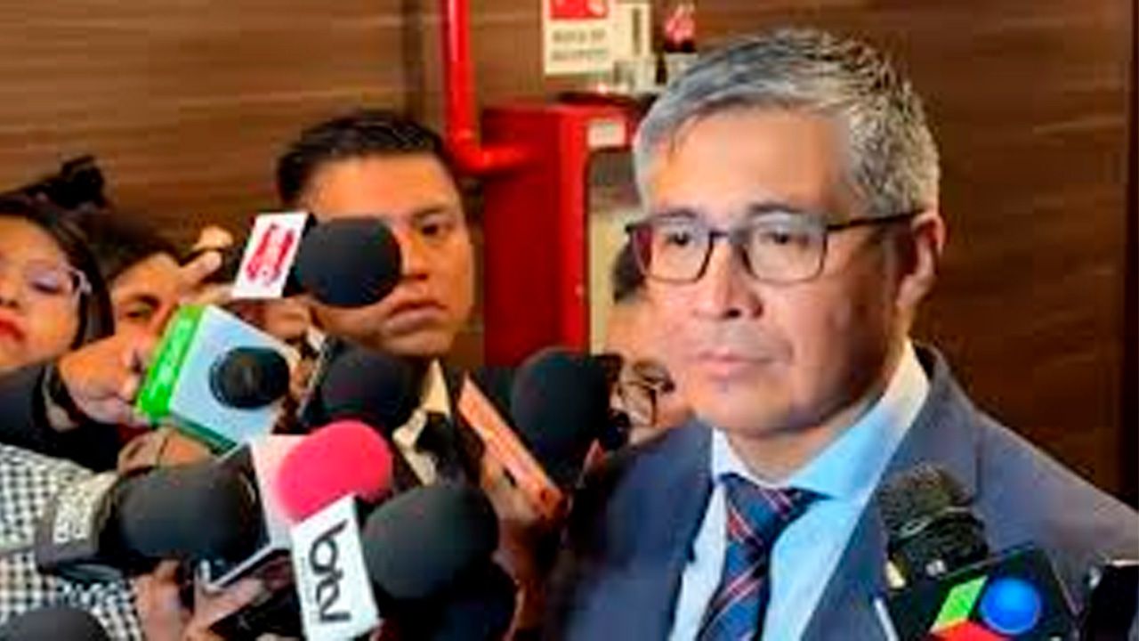 Ministro de Economía advierte que bloqueos empañan la confianza internacional lograda por Bolivia