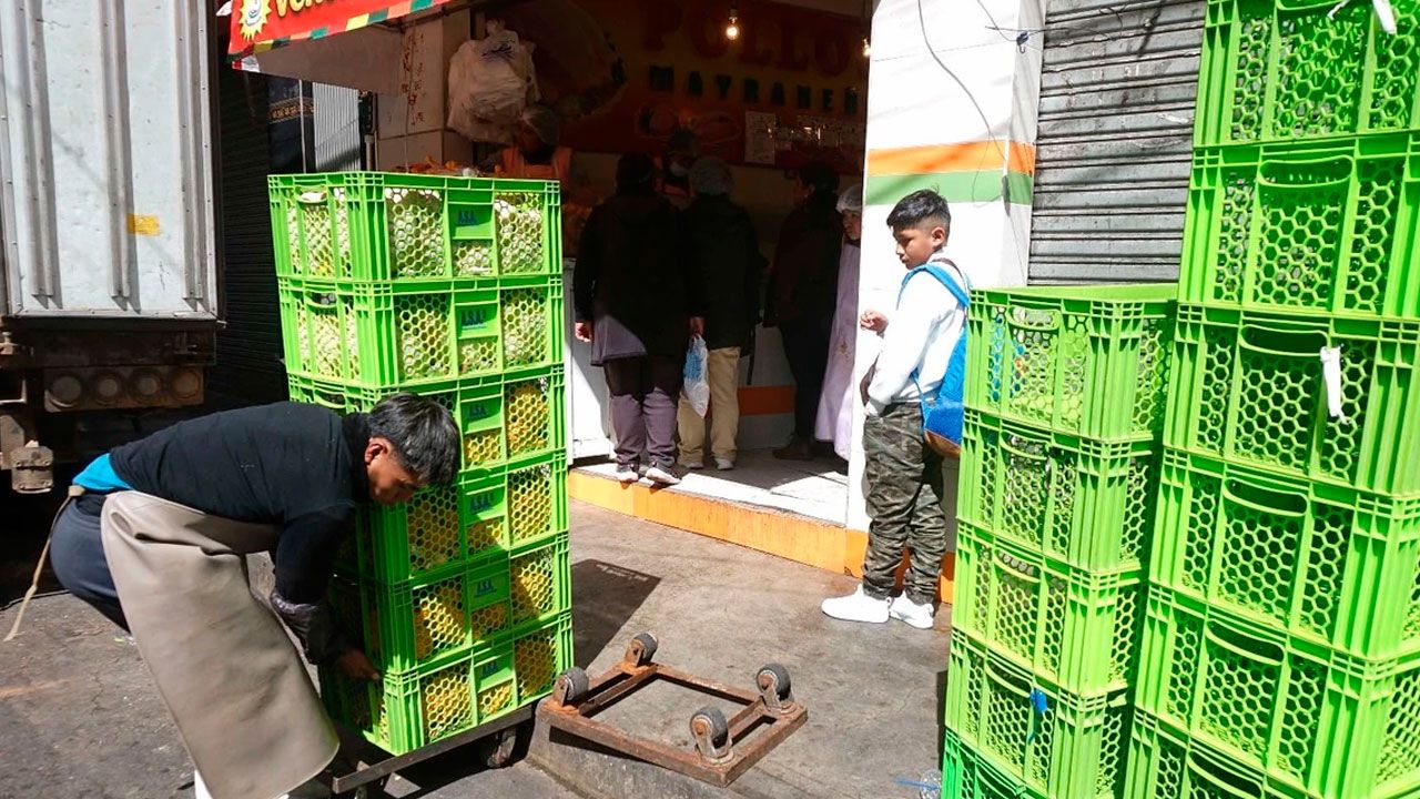 CNI alerta que La Paz solo tiene oxígeno medicinal hasta el miércoles por los bloqueos