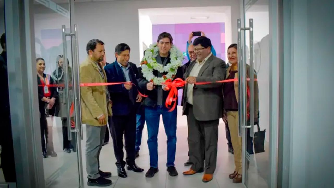 El Alto estrena oficina integral estatal