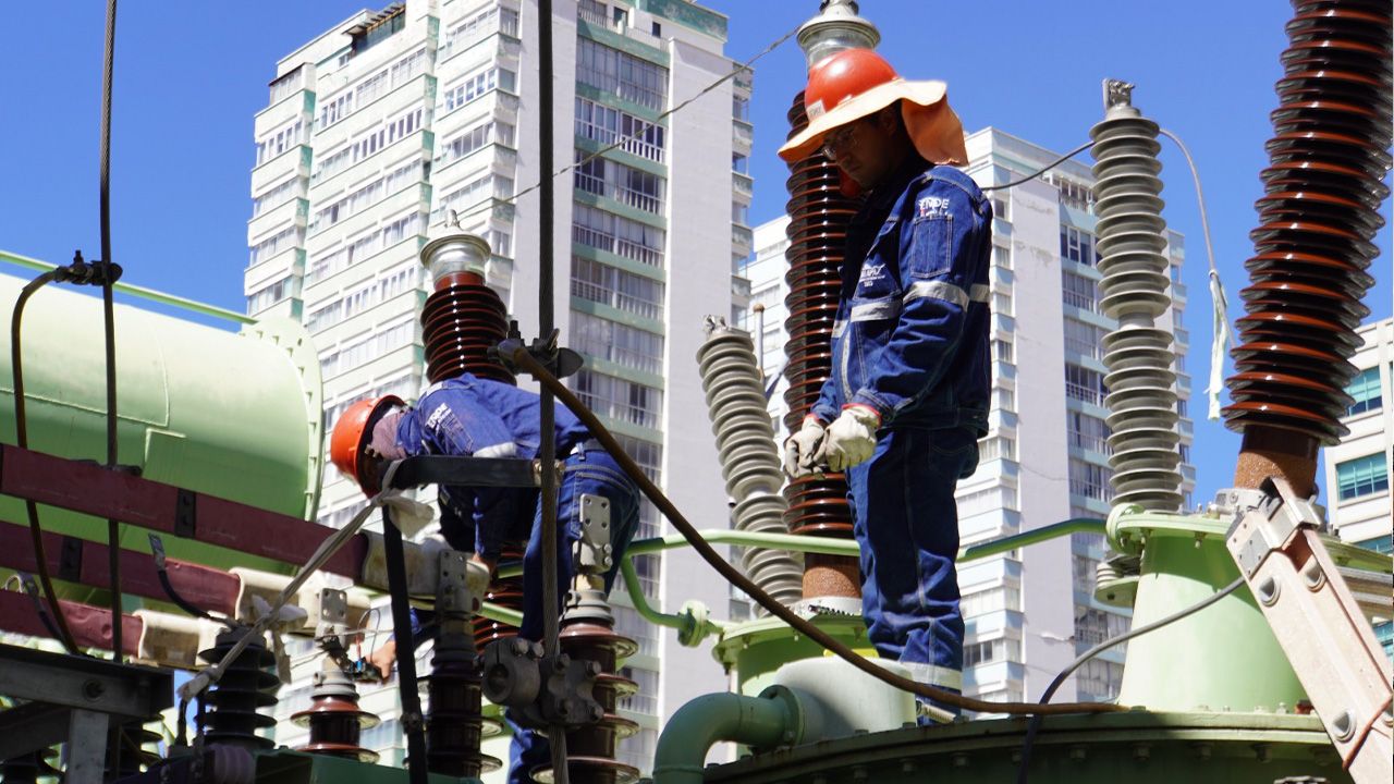 Ende realizó pruebas y mantenimiento al equipamiento de la subestación avenida arce