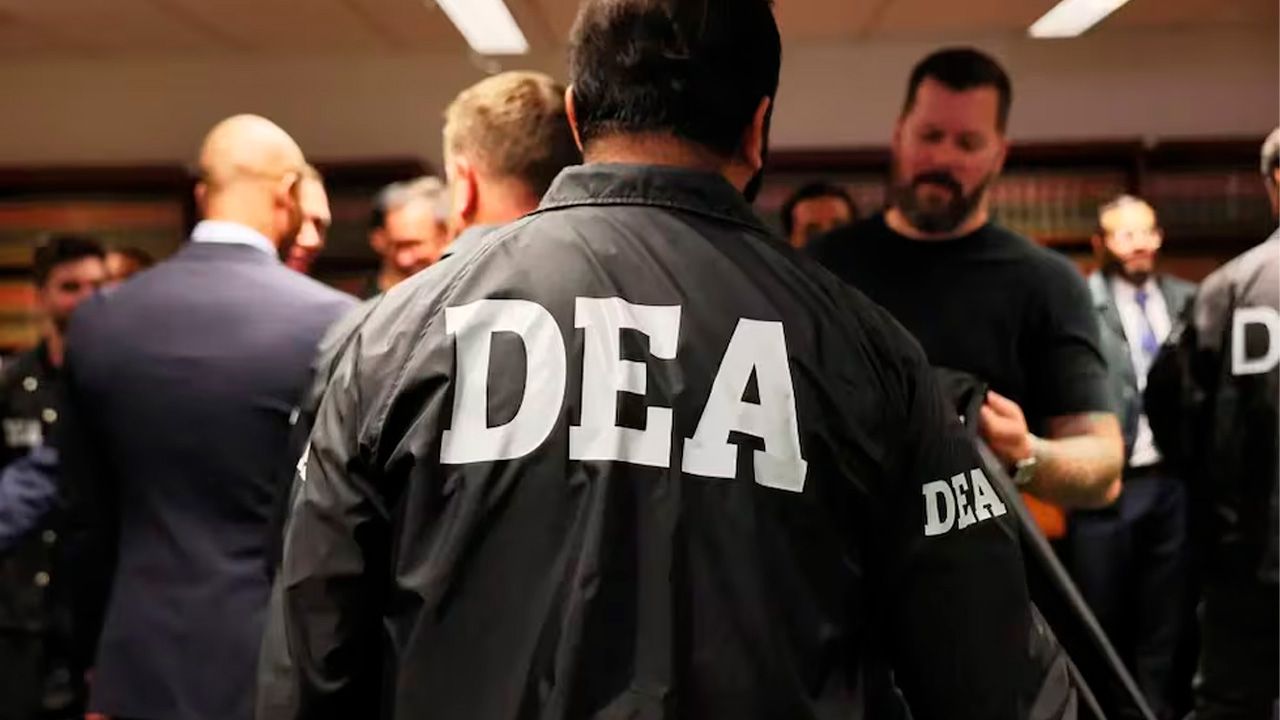 Tras 18 años, la DEA regresa a Bolivia: Tendrá funciones limitadas y se enfocará en inteligencia criminal