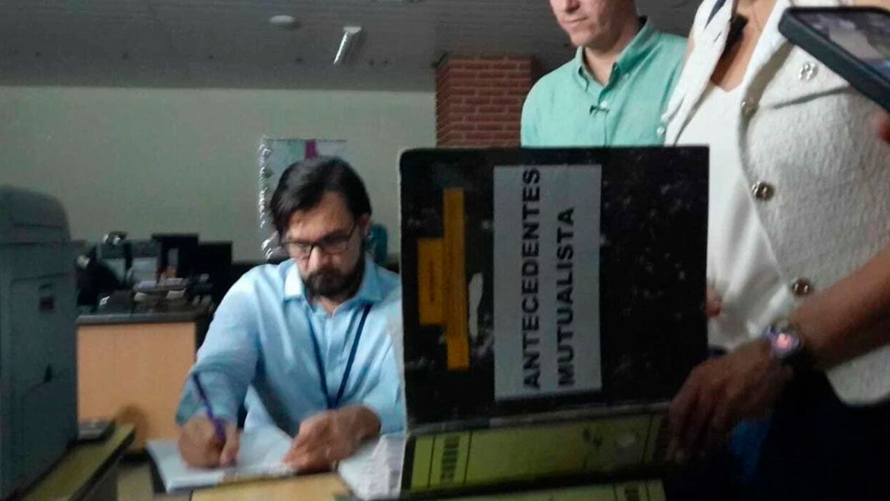 Intervienen archivo municipal por irregularidades en caso Mutualista