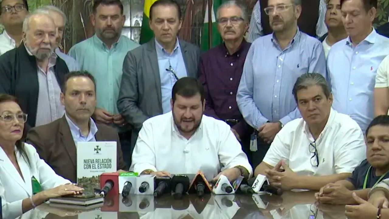 Comité pro Santa Cruz convoca a Asamblea de la Cruceñidad y exige al Gobierno frenar el "intento de golpe"