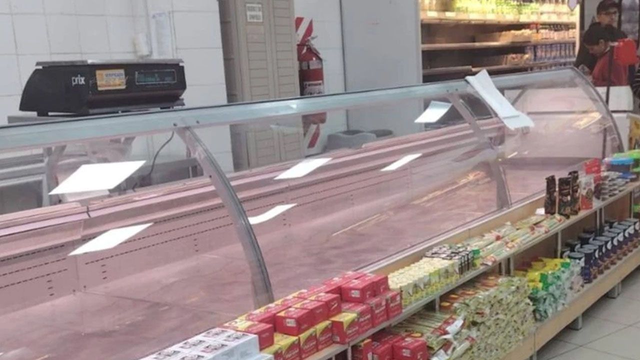 Bloqueos causan desabastecimiento total y duplican precio de la carne en La Paz