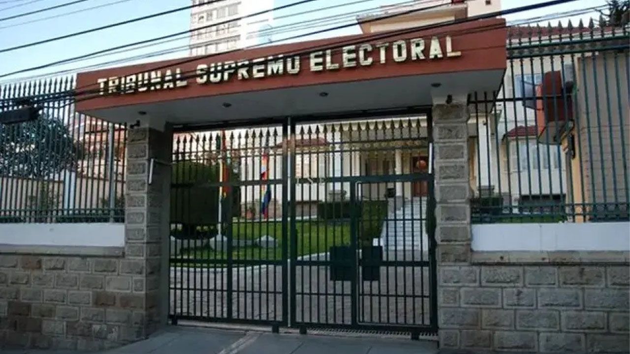 Vocal Ortiz descarta crisis en el TSE y ratifica a Gustavo Ávila en la presidencia tras intentos de destitución