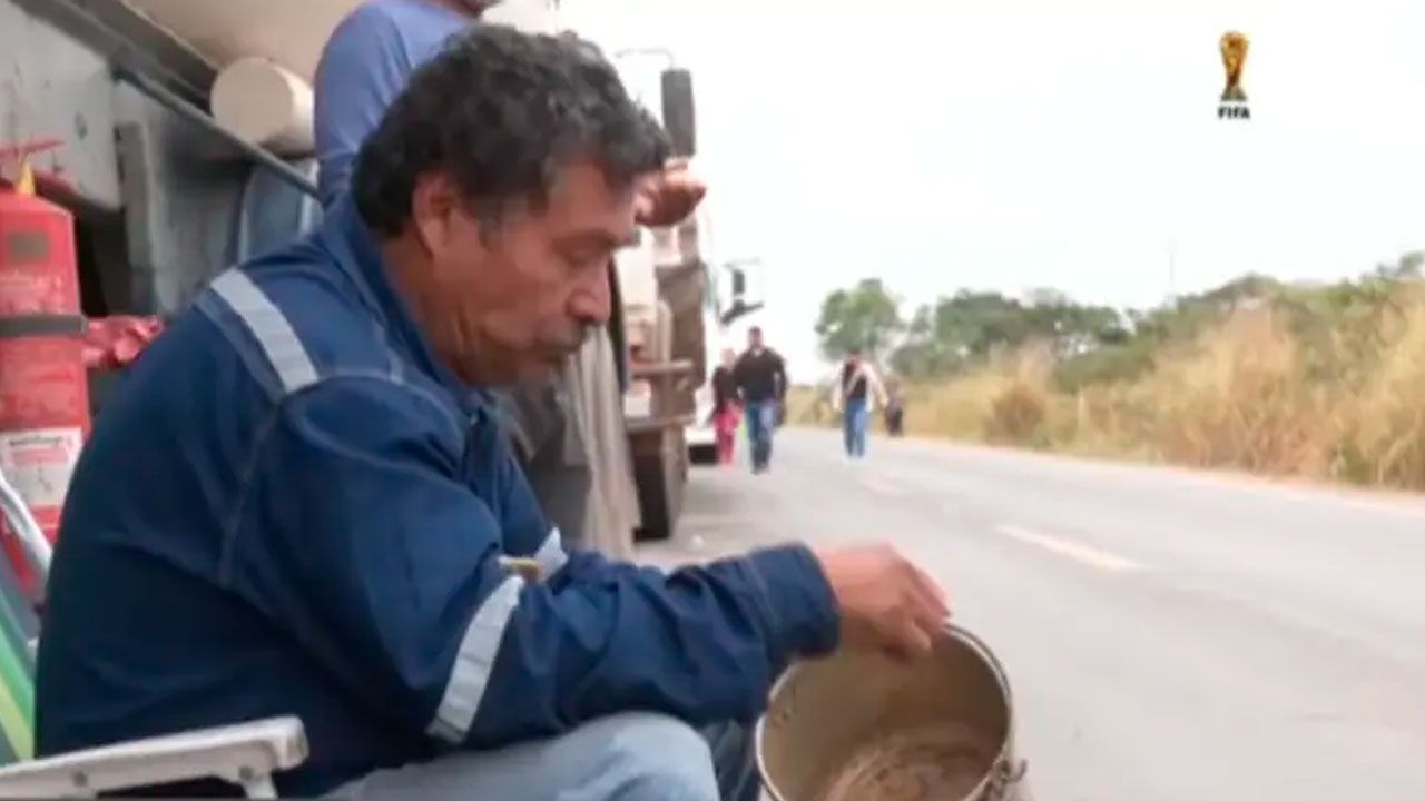Transportistas varados en bloqueos denuncian falta de alimentos y agotamiento de viáticos