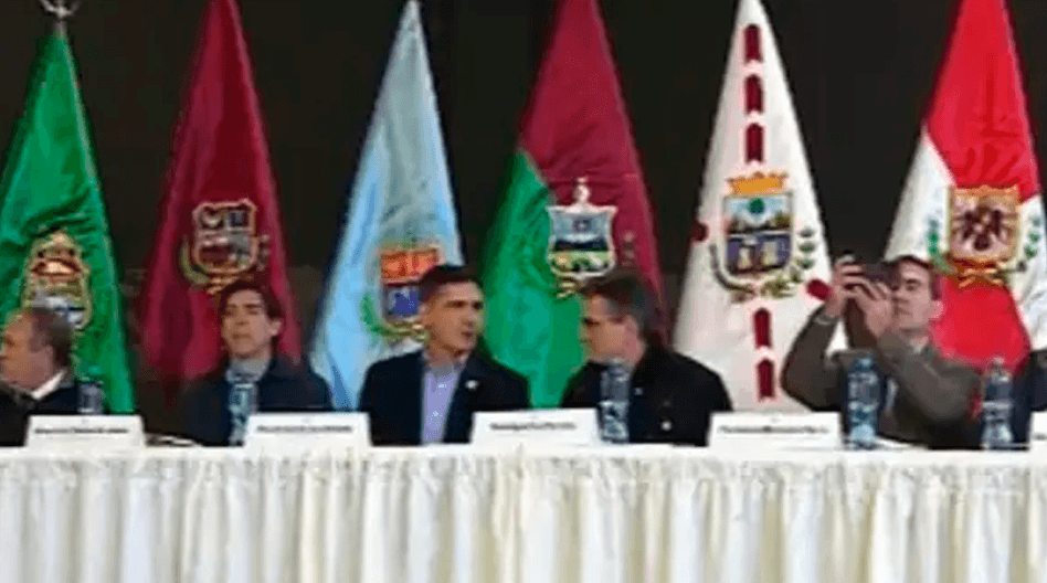 Rodrigo Paz instala consejo económico y social en medio de la crisis por bloqueos