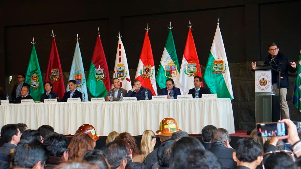 CSUTCB denuncia falta de convocatoria al diálogo con el Gobierno