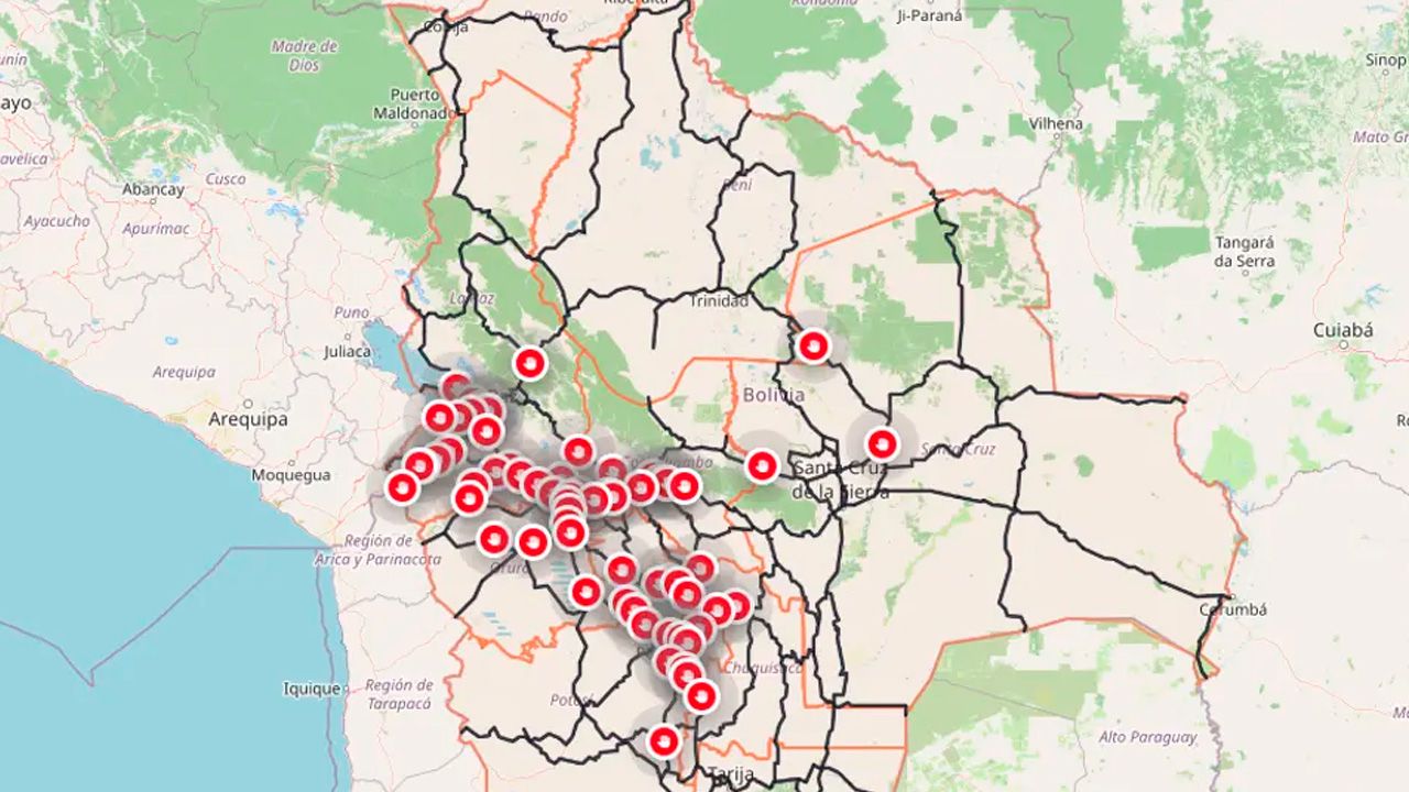 Bolivia amanece con 64 puntos de bloqueo en seis departamentos en el día 28 de protestas