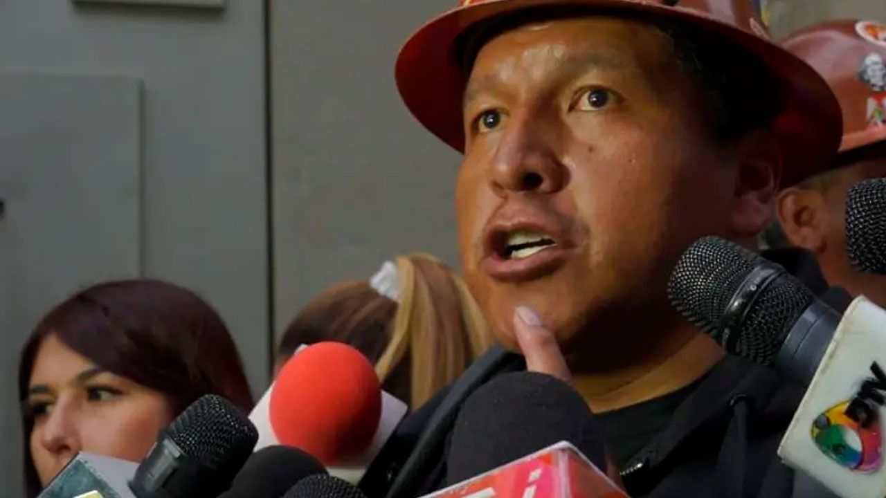 Condicionan diálogo a suspensión de orden de aprehensión contra Argollo