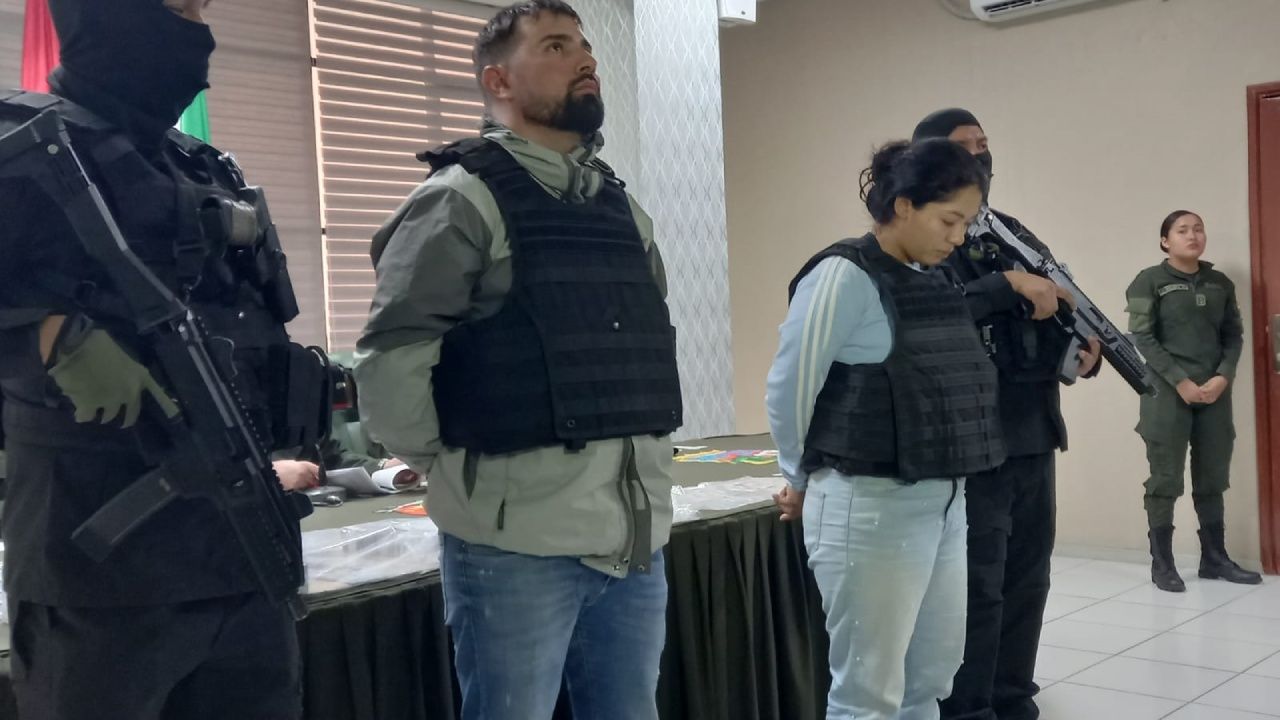 Pareja de ciudadanos colombianos aprehendida por secuestro en Bolivia