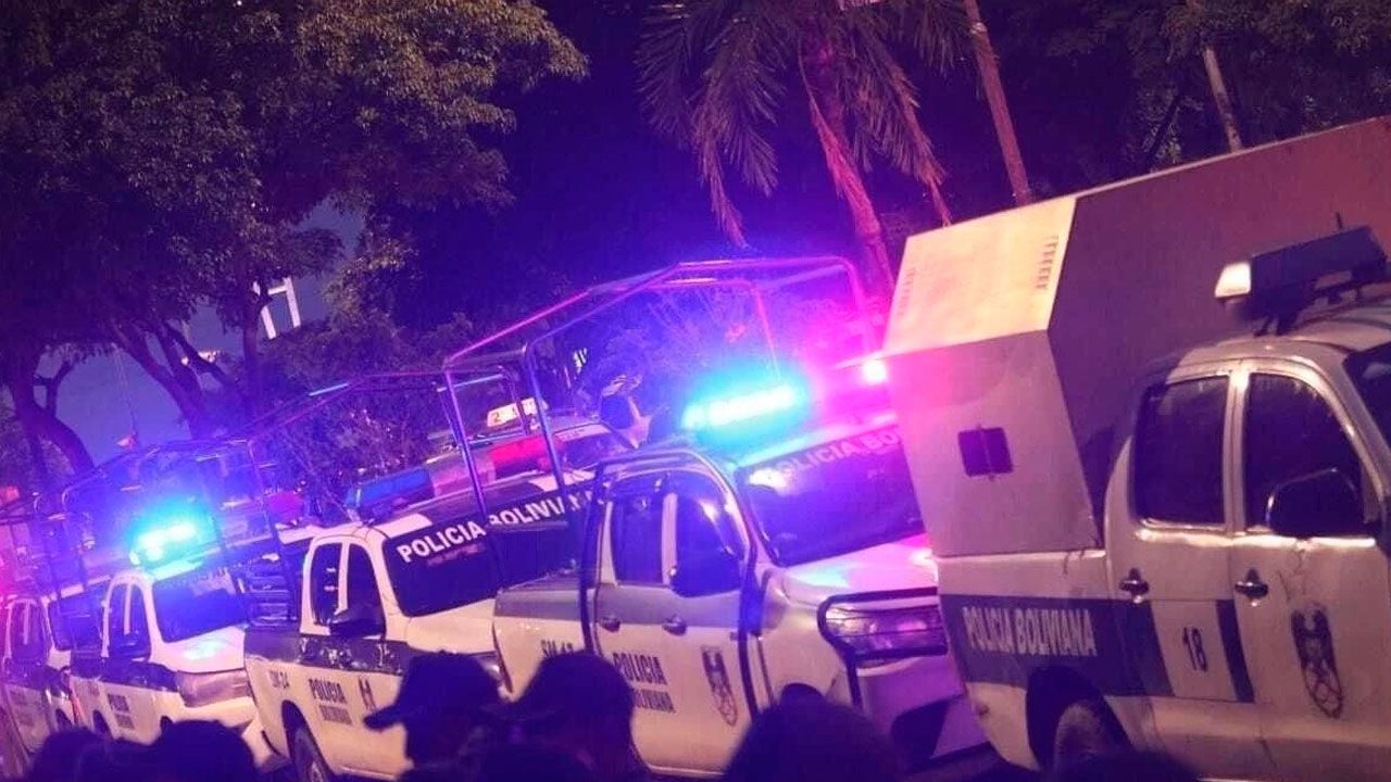 Turba irrumpe en celdas policiales y lincha a tres acusados de robo en pocoata