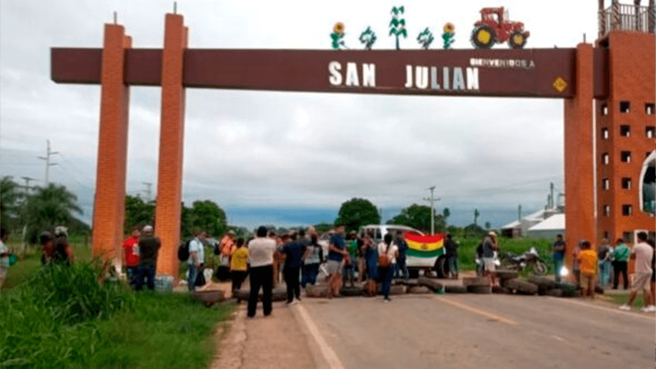 Bloqueo en San Julián cumple 17 días y pone en riesgo los insumos y la cadena de producción