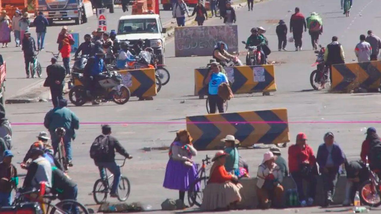 IBCE advierte que los bloqueos deterioran la imagen de Bolivia y alejan inversiones 