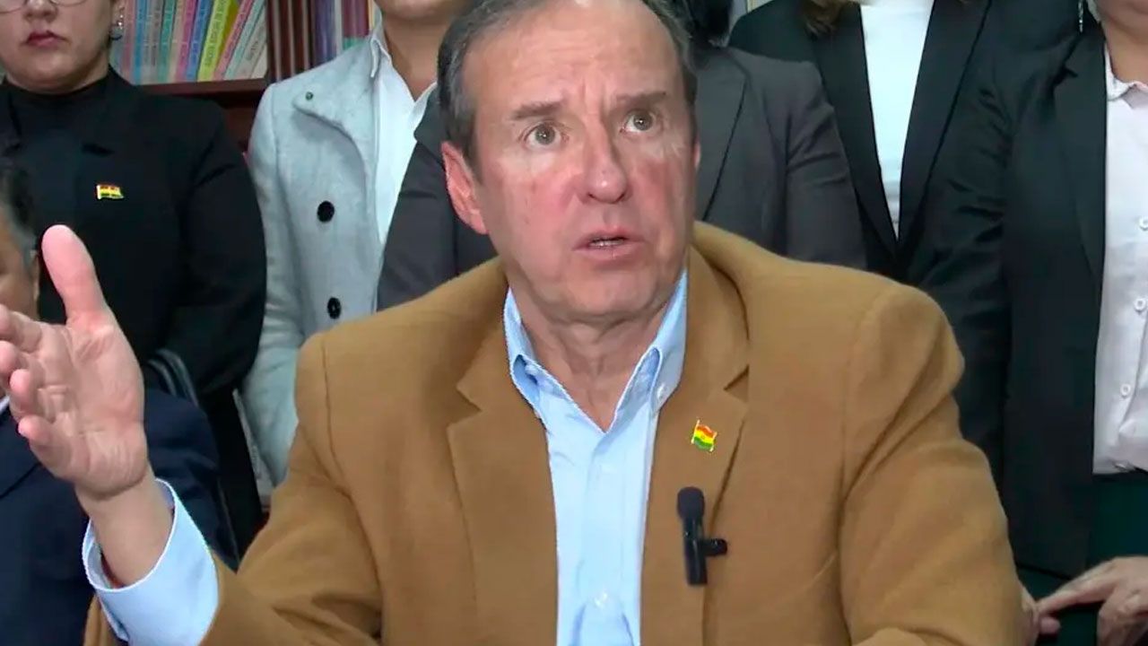 Tuto afirma que el gobierno debe decidir y gobernar ante la crisis por los bloqueos