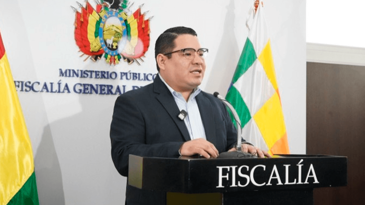 Fiscalía analiza nueva citación para Argollo