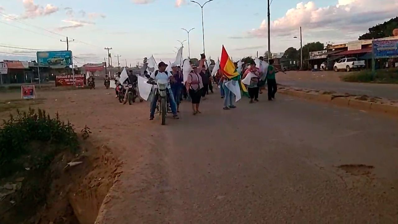 San Julián marcha contra el bloqueo