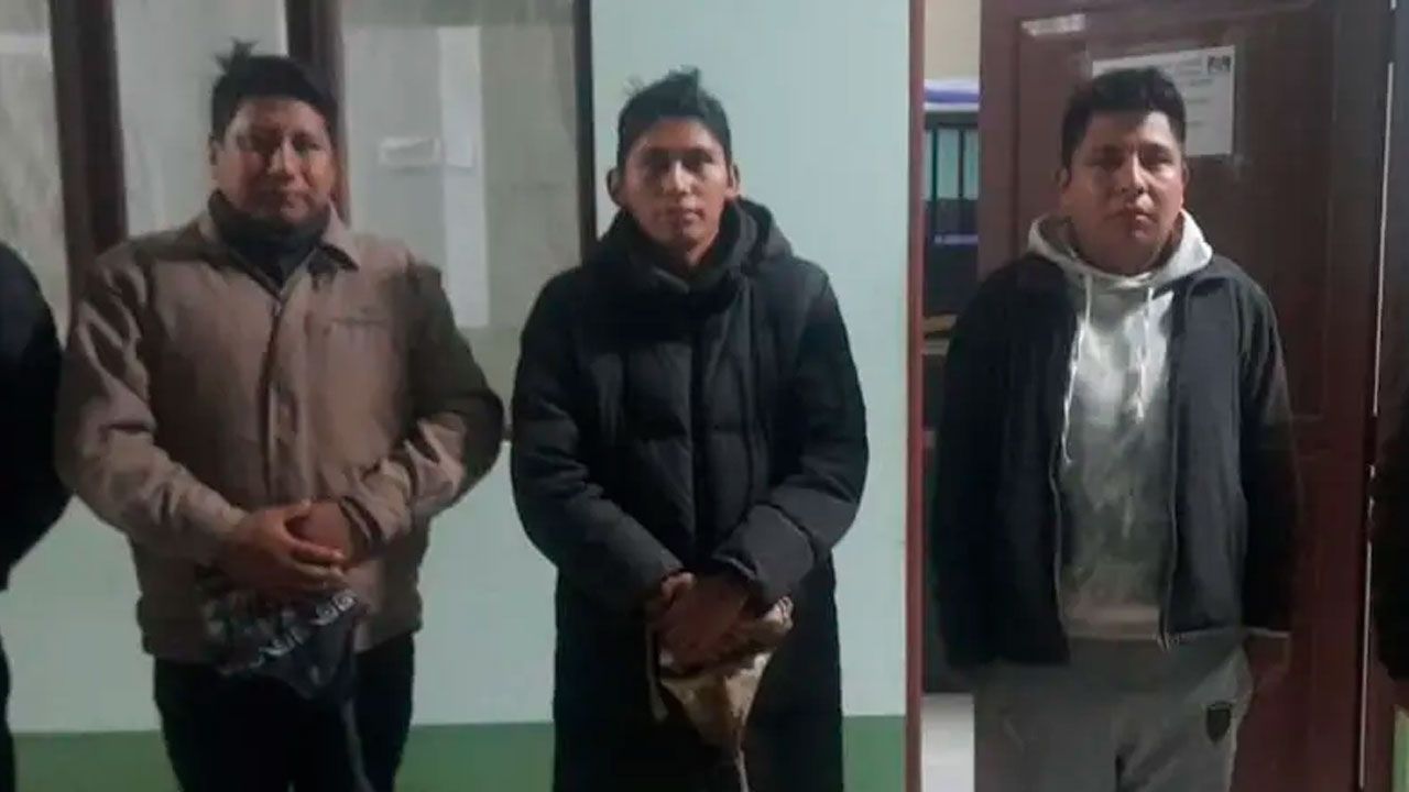Hallan a salvo al alcalde de Villa Charcas y a funcionario retenidos en bloqueo