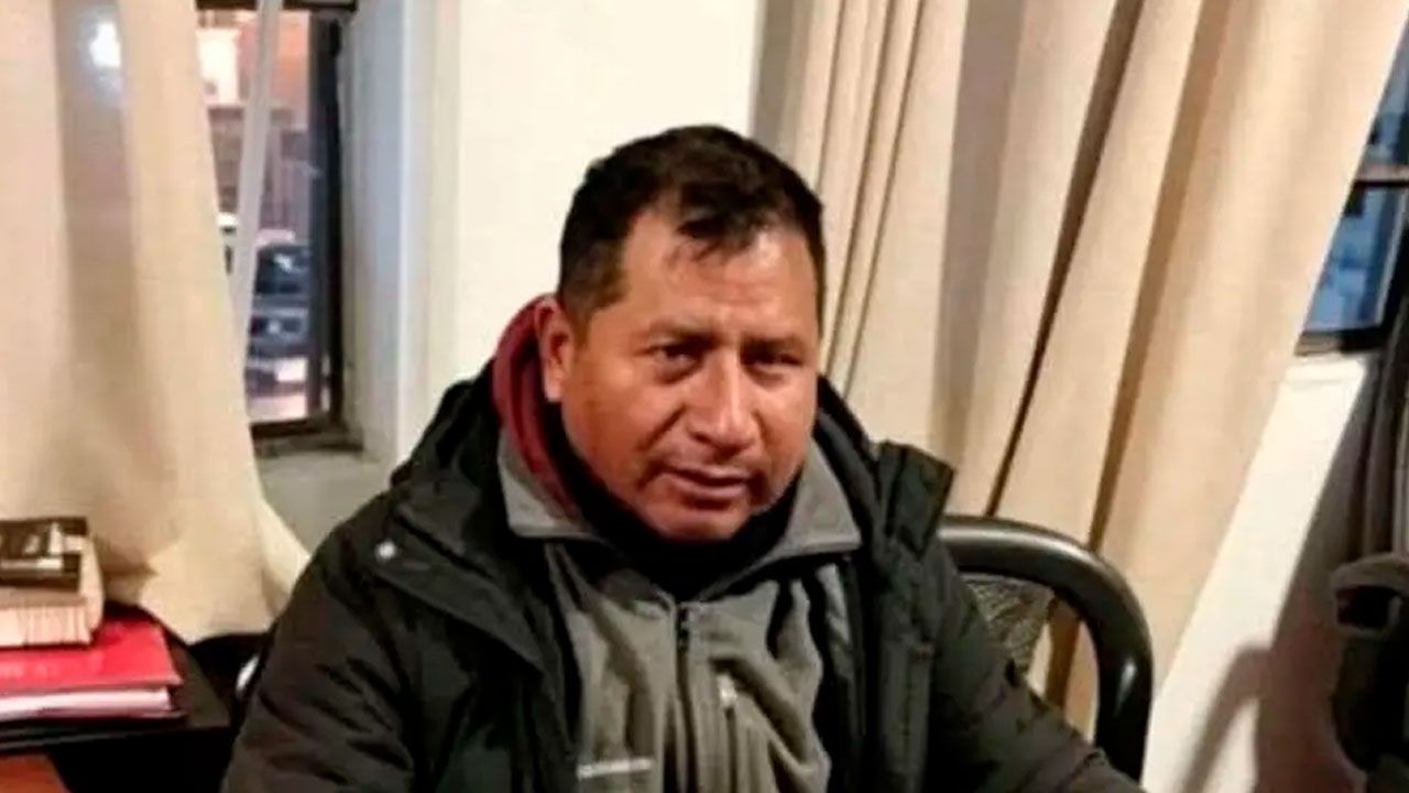 Dan detención preventiva a exfuncionario acusado de instigar el uso de armas en movilizaciones