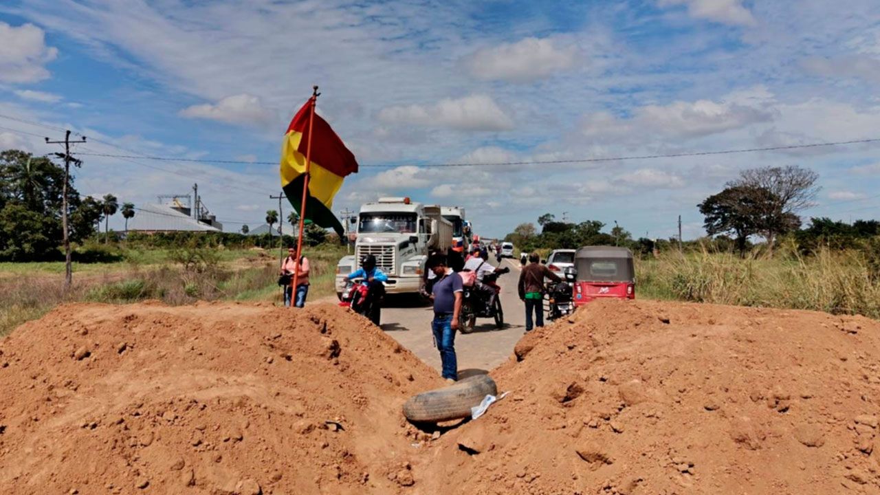 Gobierno, Policía y bloqueadores de San Julián se reunirán en busca de una salida al conflicto