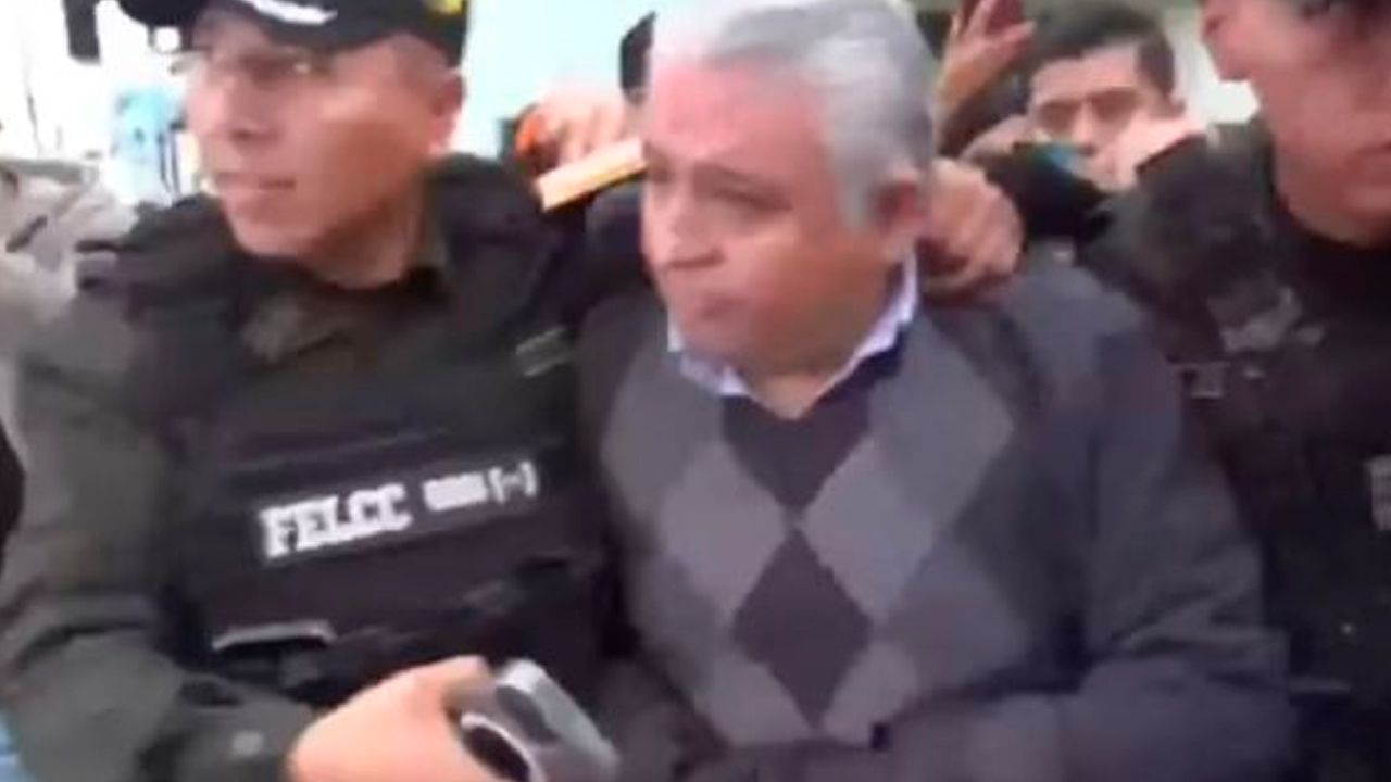 Reprograman audiencia de gerente de YPFB