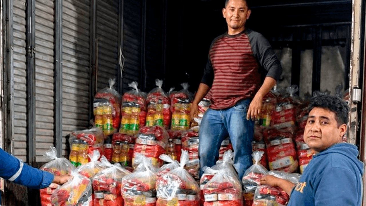Ministerio de Salud gestiona el traslado de 42,5 toneladas de alimentos para hospitales de La Paz y El Alto
