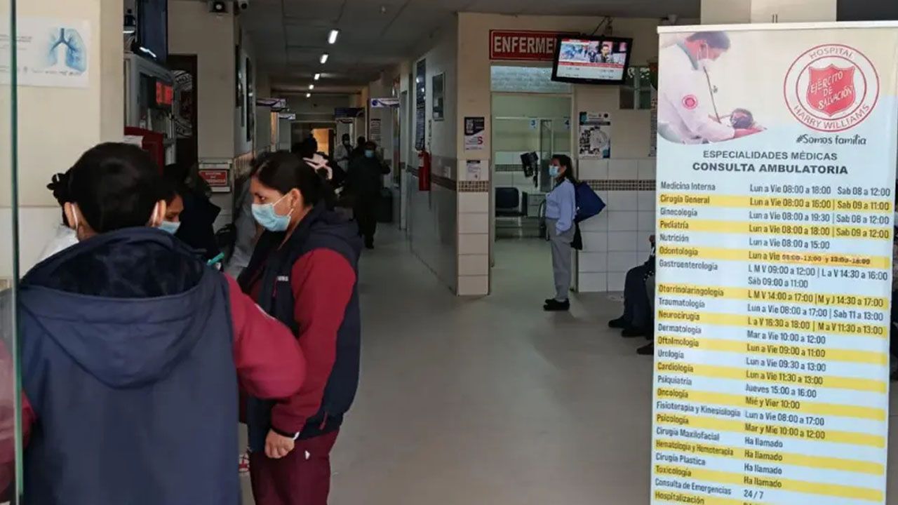 Investigan tentativa de feminicidio tras ataque con arma blanca a una joven en Cochabamba