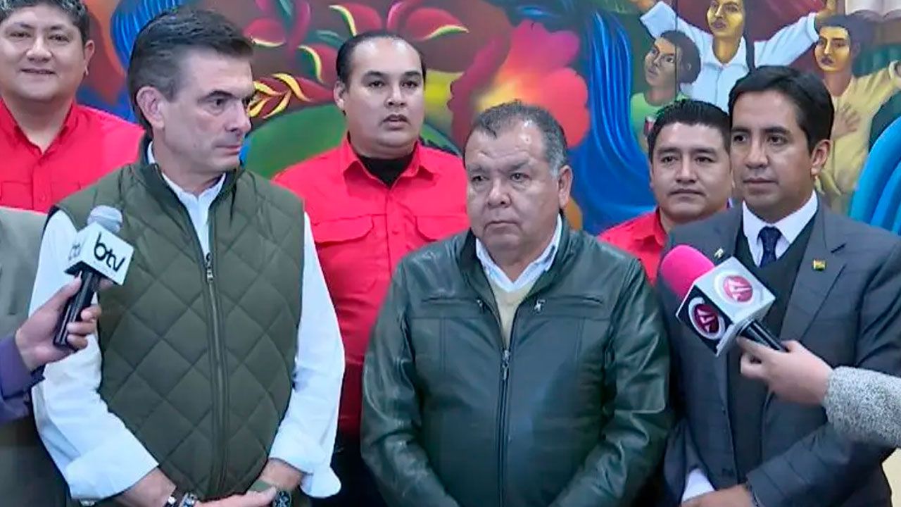 Paz se reúne con la COD de Santa Cruz, que pide diálogo y el fin de los bloqueos