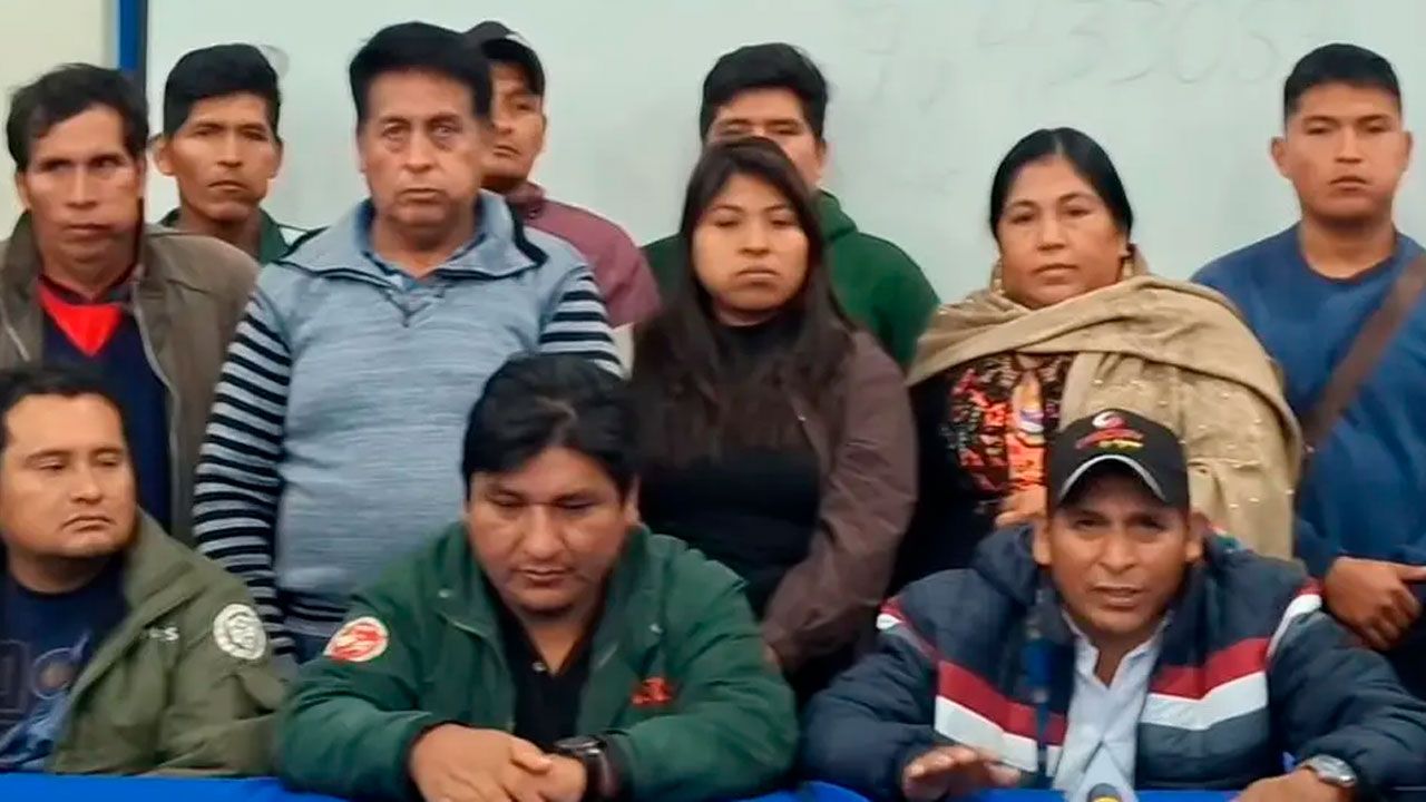Cocaleros anuncian más bloqueos y controles en puntos de protesta