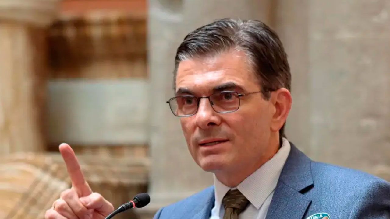 El presidente y ministros llegan al diálogo con la COB  en el día 48 de los bloqueos