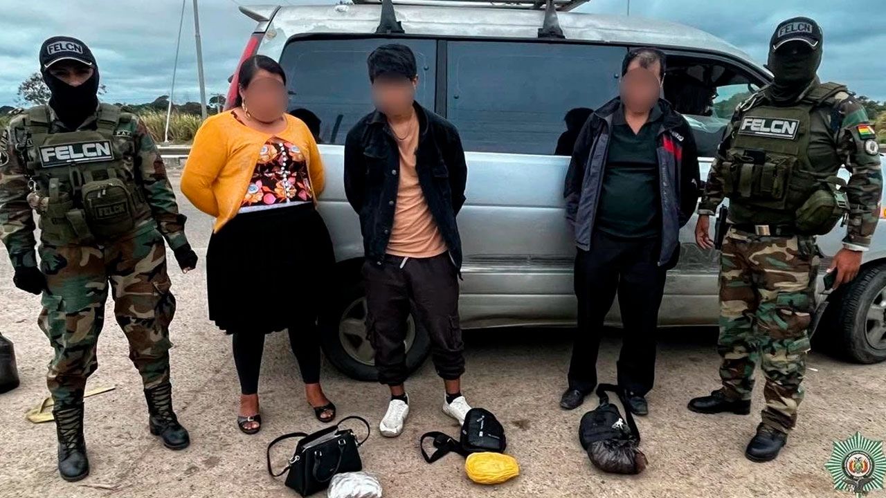 Aprehenden a tres personas con 274 cápsulas de pasta base de cocaína
