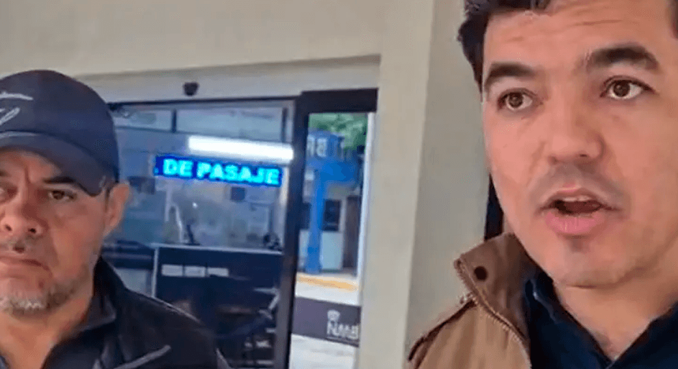 Pilotos civiles declaran persona “no grata” a dirigente de la COB por escasez de combustible