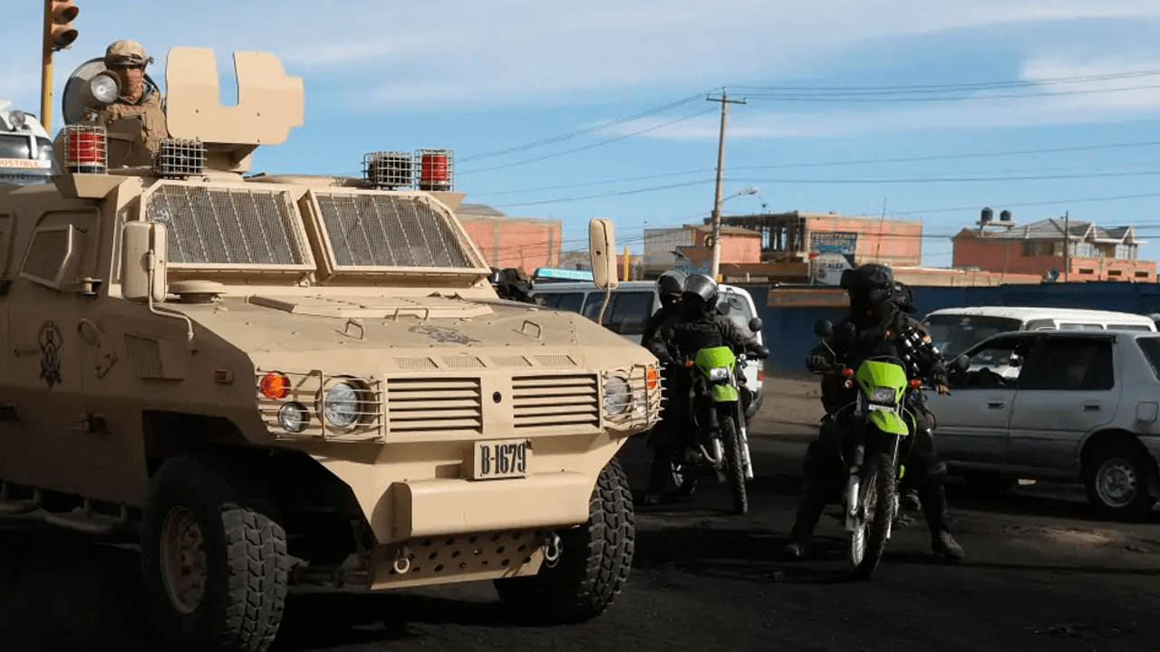 Claves sobre el conflicto y el Estado de excepción contra los bloqueos de vías en Bolivia
