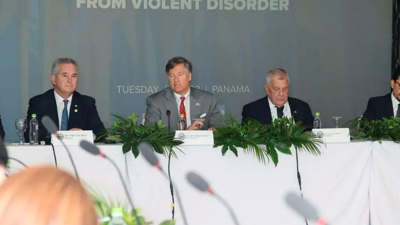 EEUU y otros 13 países respaldan al gobierno de Bolivia y llaman a priorizar el diálogo