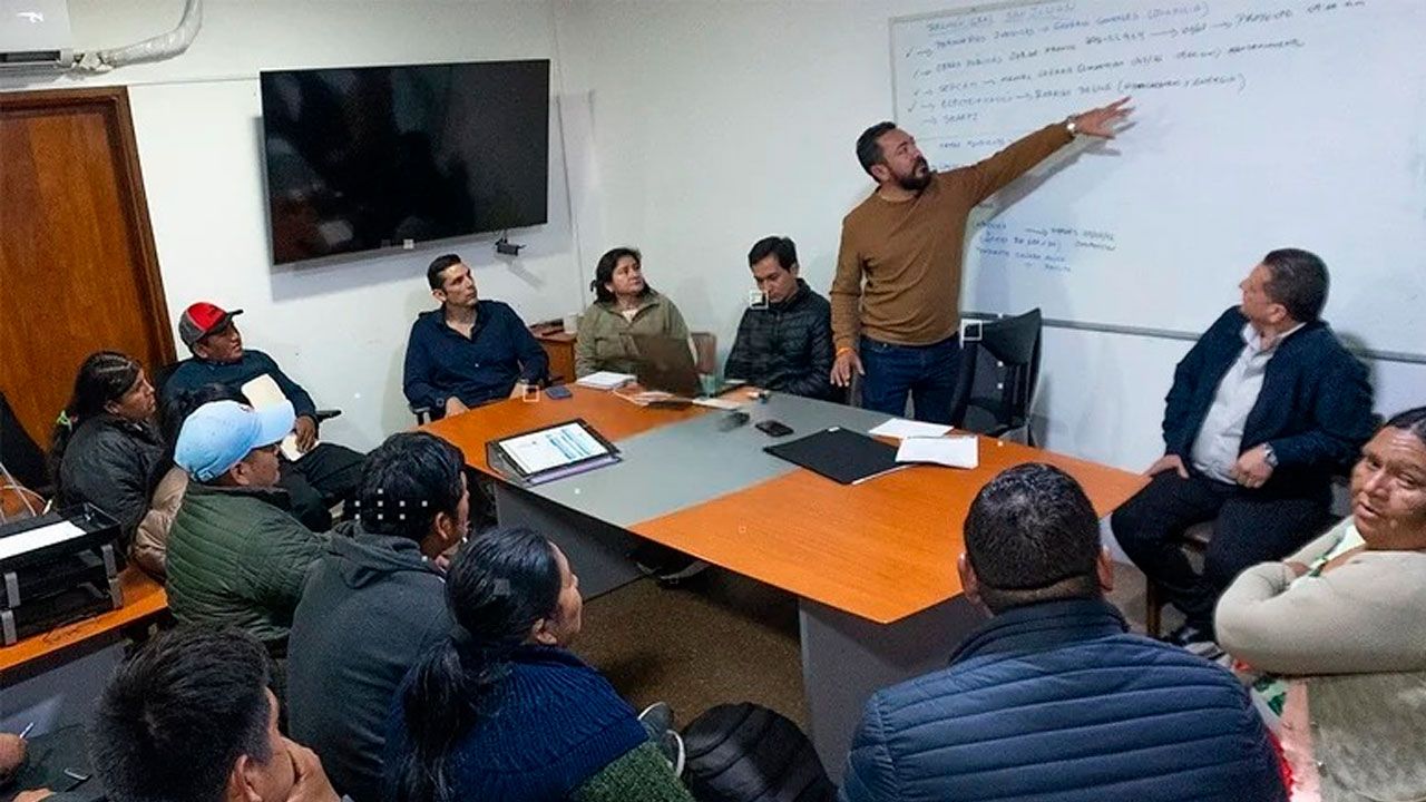 Gobernación instala mesas técnicas para atender demandas de San Julián
